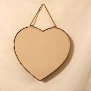 Threshold | Pinboard | Heart Shaped Pinboard with Heart Pins